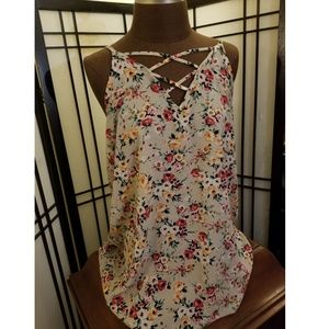 Free Kisses Floral Blouse XL